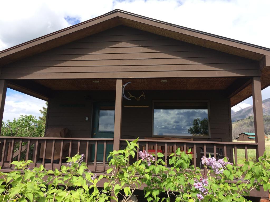 蒙大拿州利文斯顿派河小屋度假屋 外观 照片